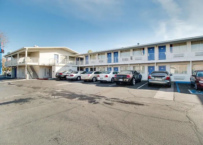 Motel 6-Phoenix, Az - East